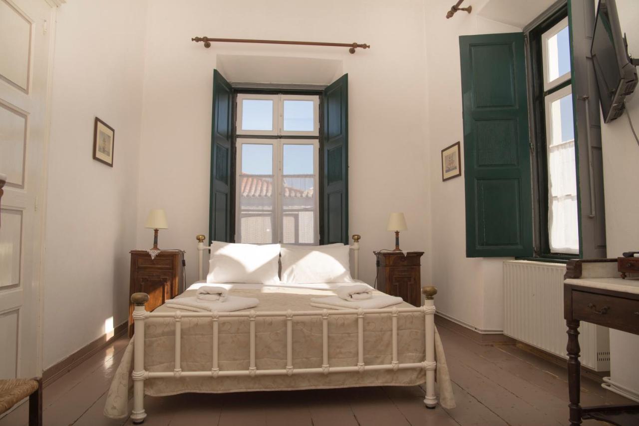 1861 Mansion Spetses Vila Exterior foto